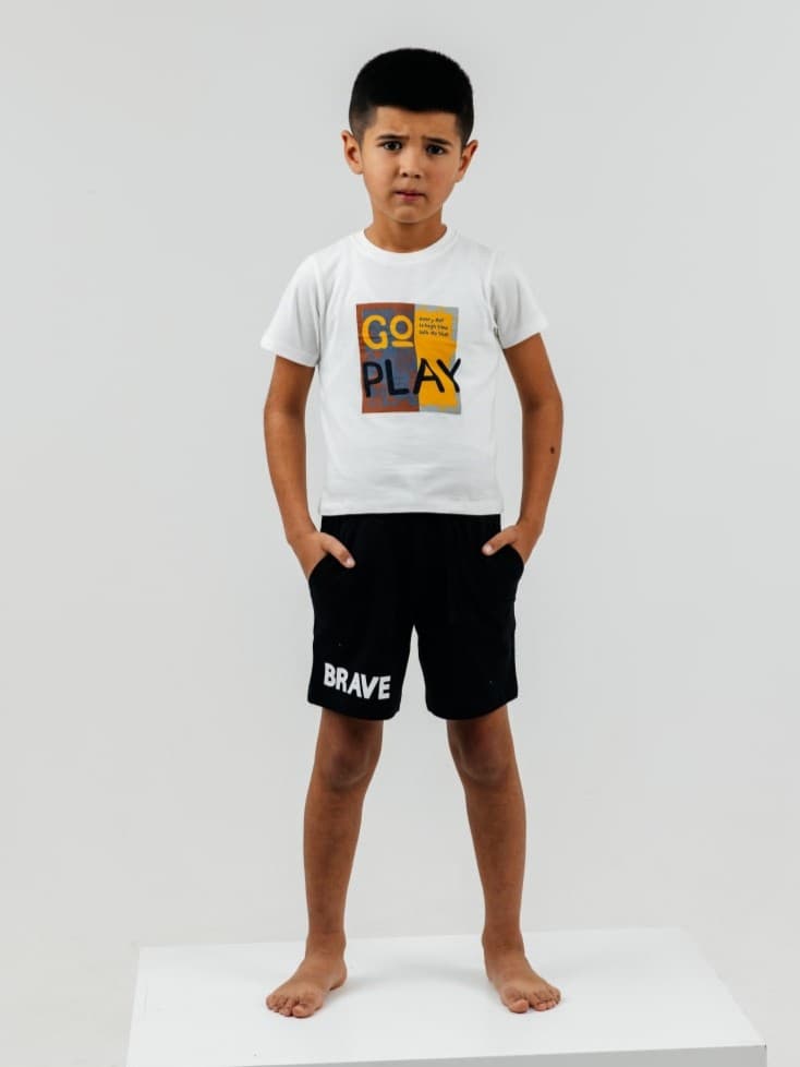 White T-shirt - image - 01